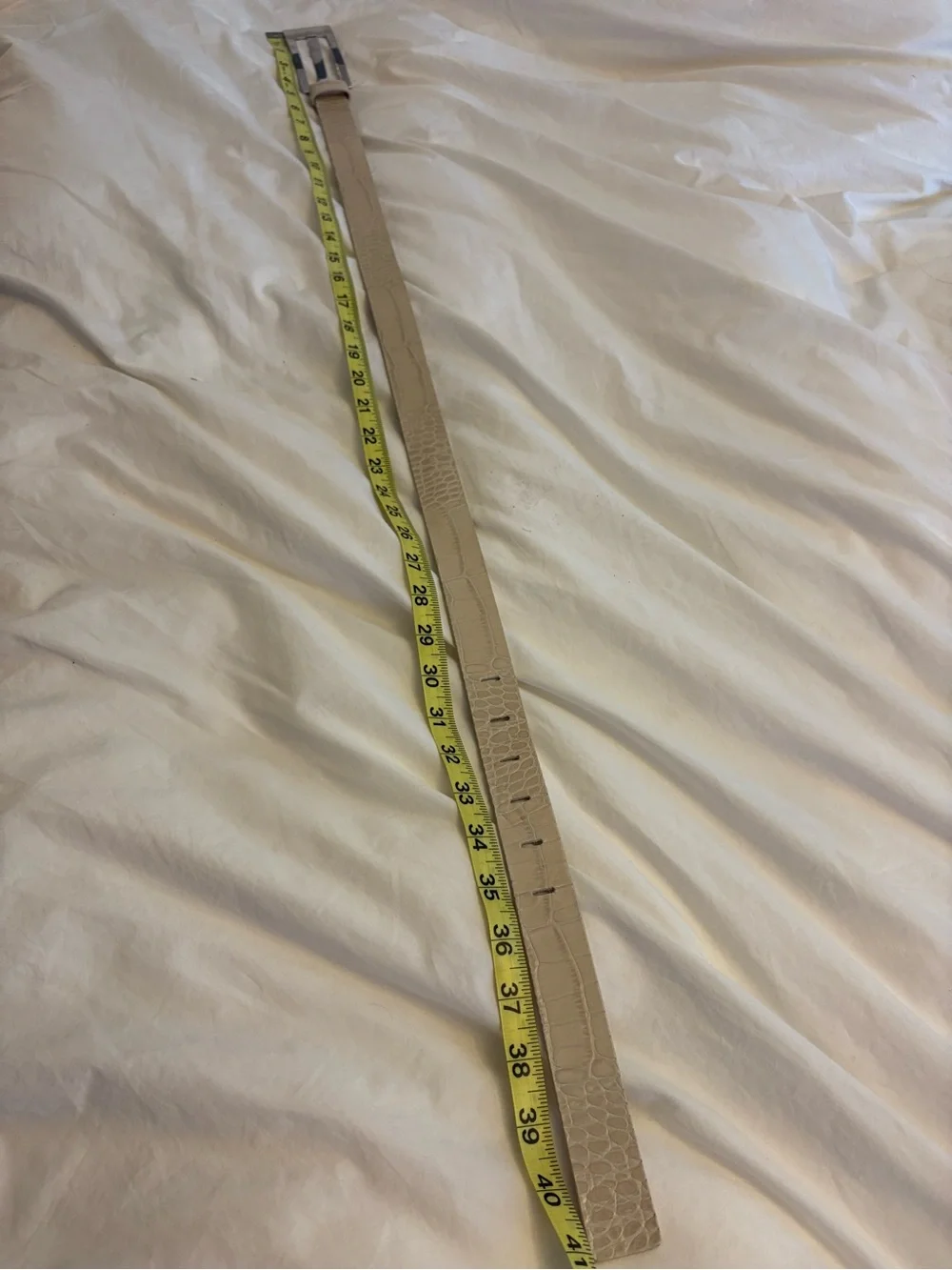 VTG Express Cream Leather Belt with Silver Buckle
